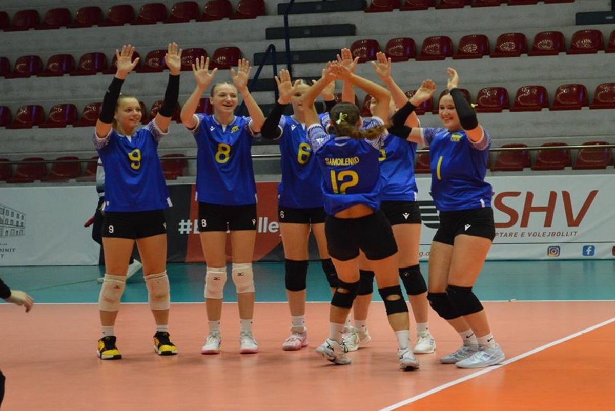 Девичья команда Украины U-16 / CEV