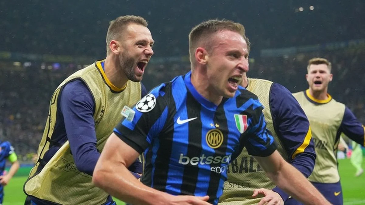 Давіде Фраттезі / Pro Shots