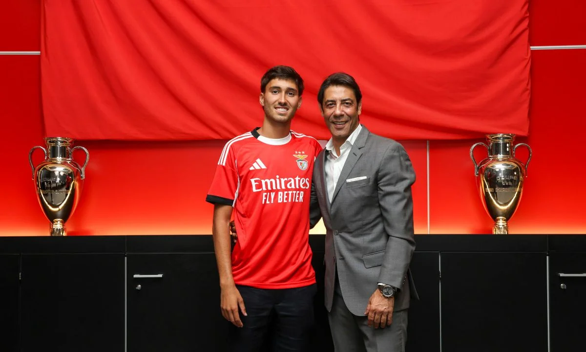 Рафаэль Обрадор / Бенфика