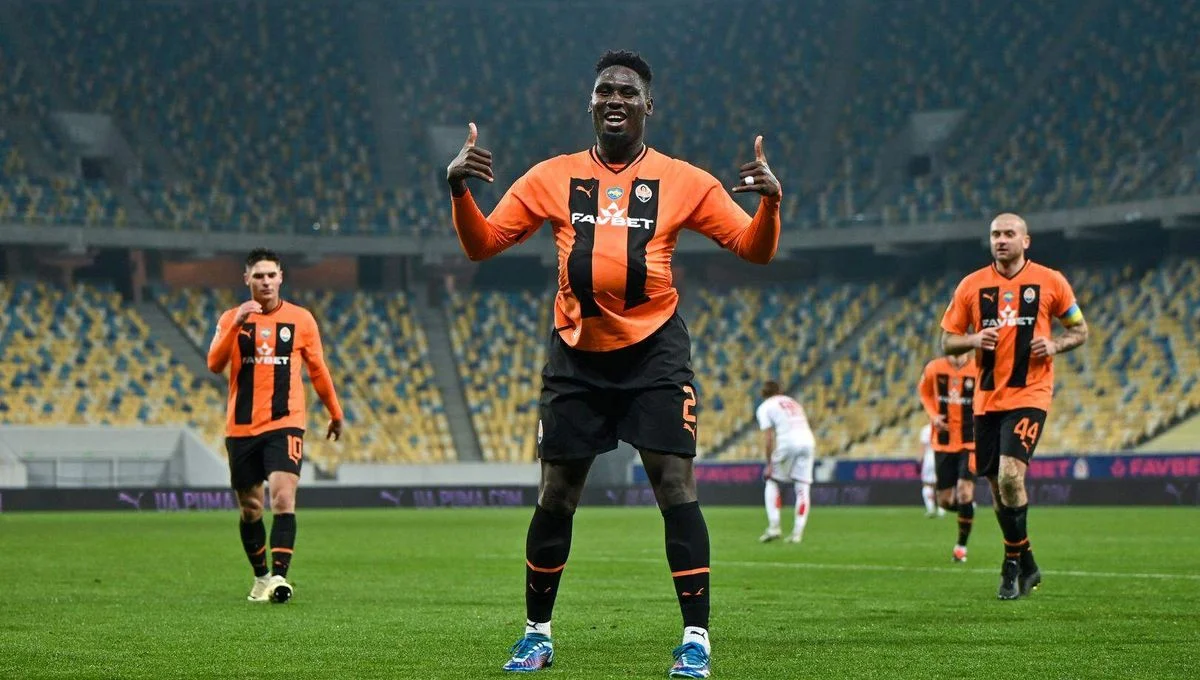 Лассіна Траоре / Anastasiia Smolienko / Avalon