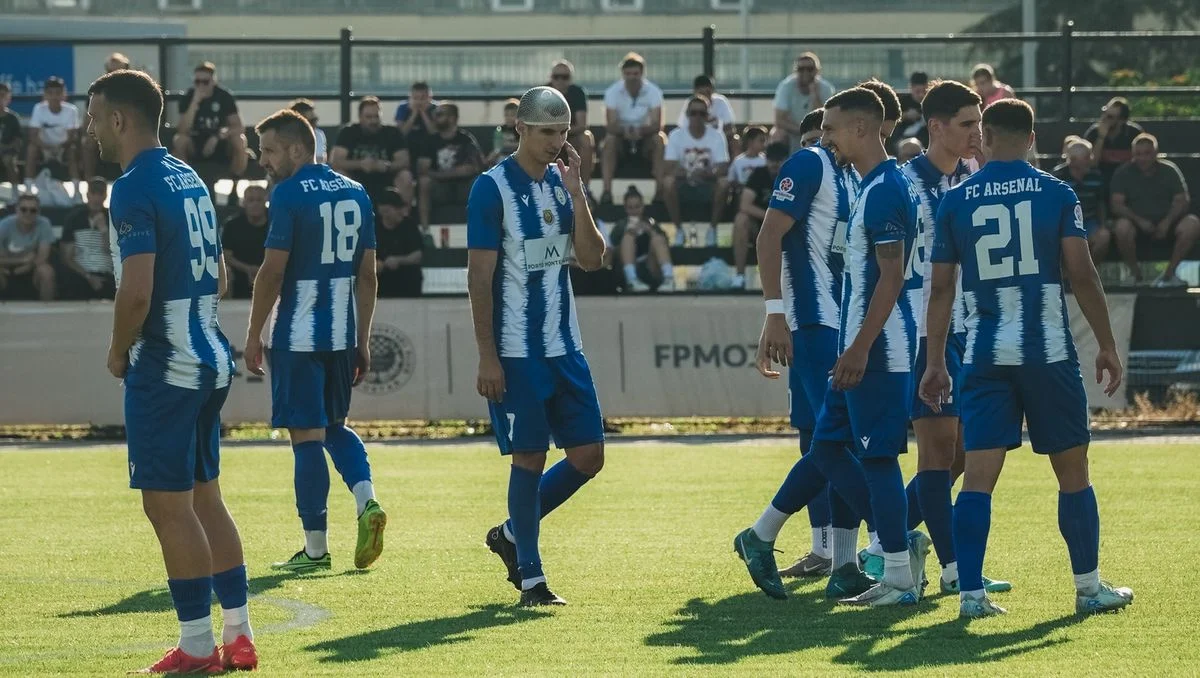 Арсенал Тіват / Арсенал Тіват