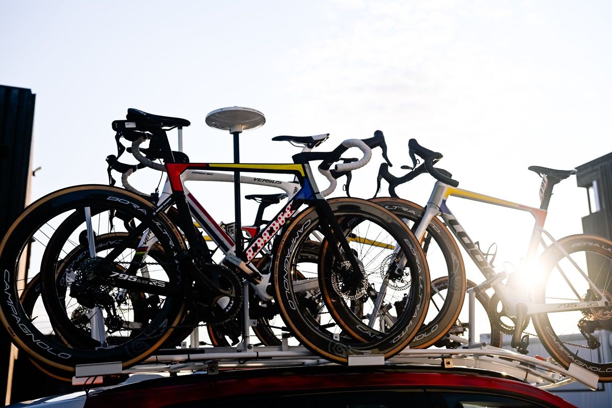 В Team Cofidis теперь пострадала женская команда / TeamCOFIDIS