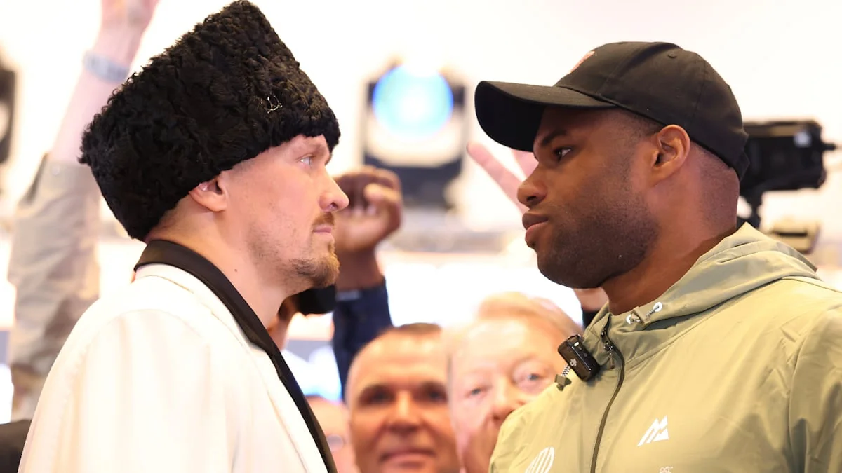 Усик проти Дюбуа