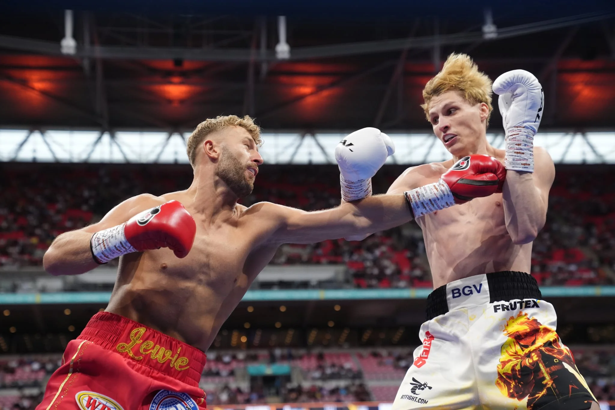 Льюїс Едмондсон та Даніель Лапін / Photo by Bradley Collyer/PA Images via Getty Images