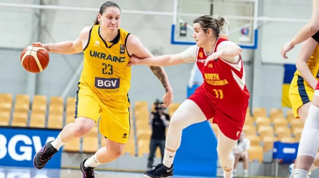 Жіноча збірна України з баскетболу / ФБУ