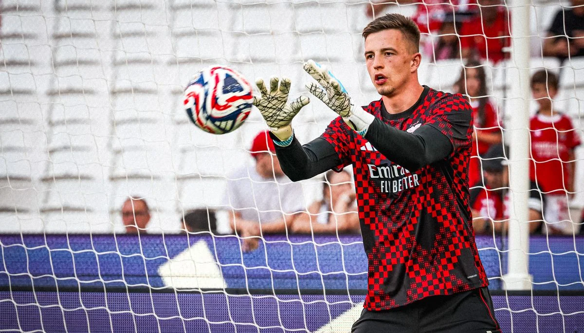 Анатолий Трубин / Бенфика