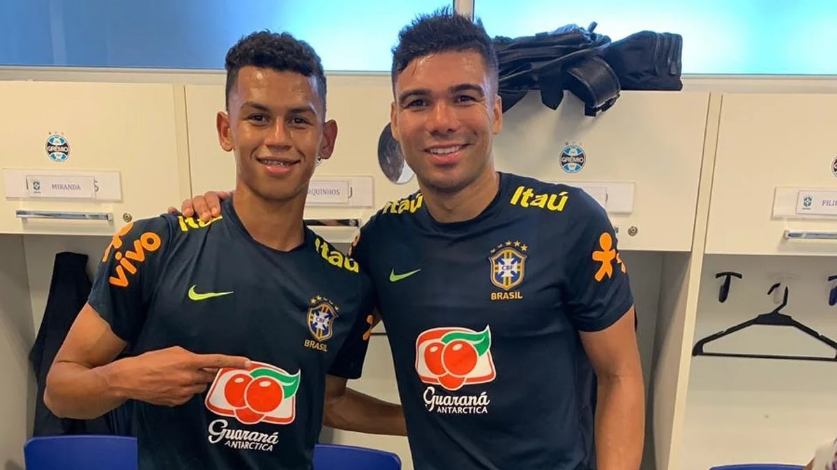 Фернандо Энрике и Каземиро / фото из соцсетей