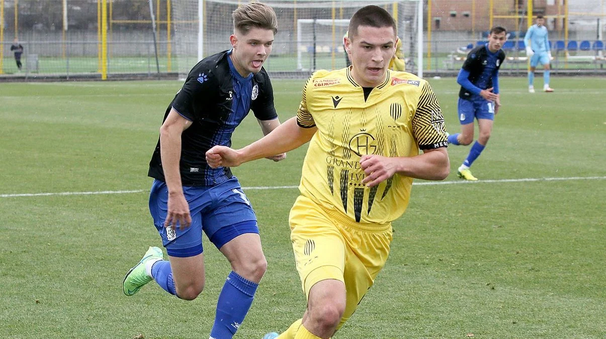 Виталий Роман / ФК Рух