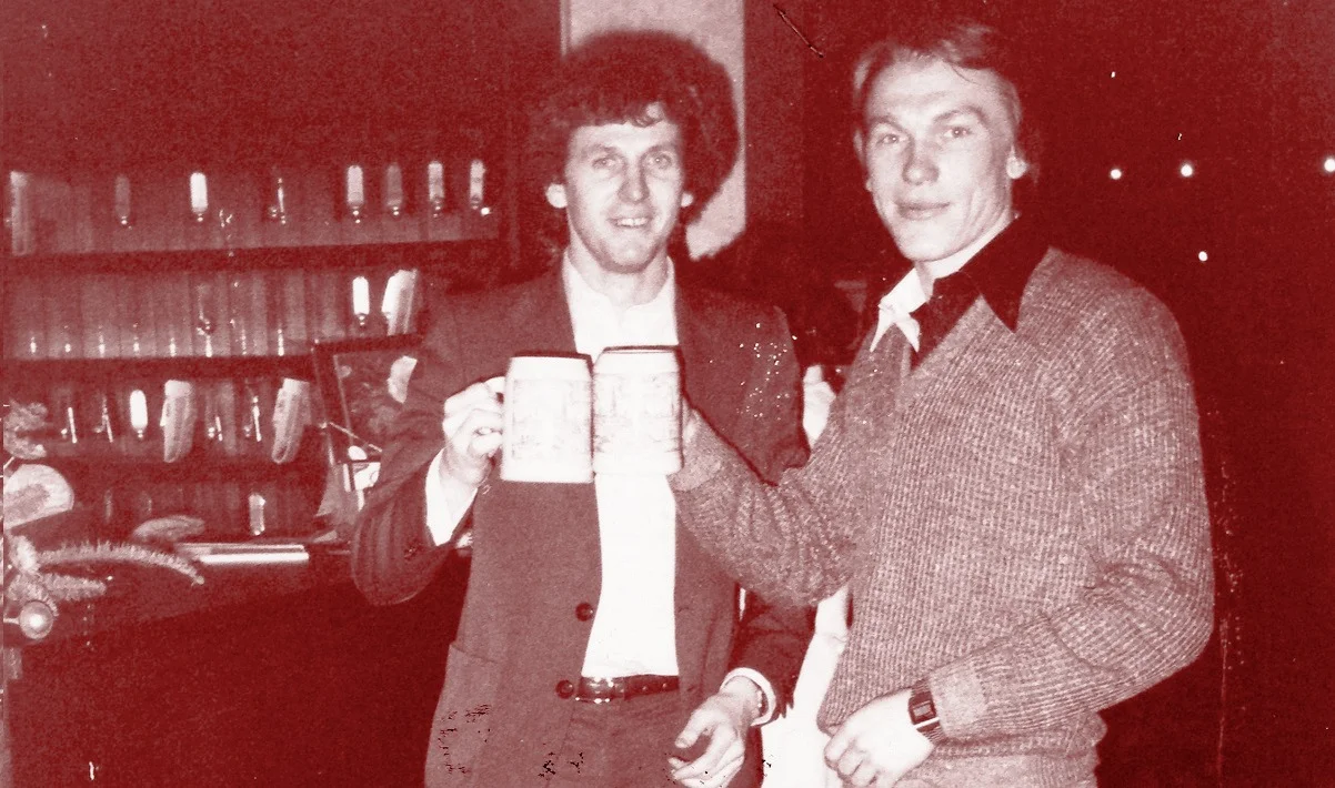 Олег Блохін і Рене Боттерон, захисник збірної Швейцарії, у 1979-му / Getty images