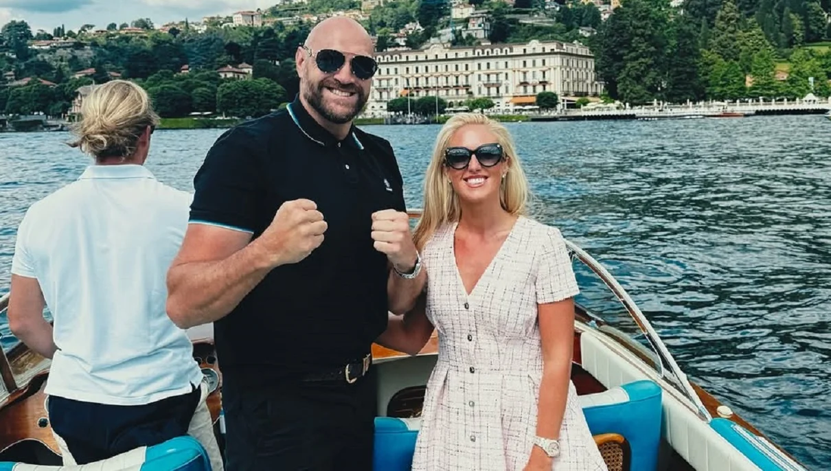 Ф'юрі планує відпочивати далі / Фото зі соцмереж