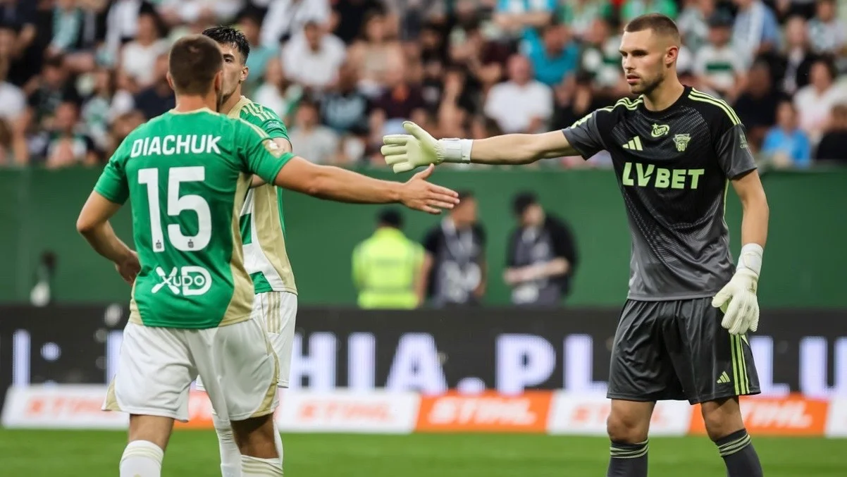 Максим Дячук (слева) / фото: ФК Лехия