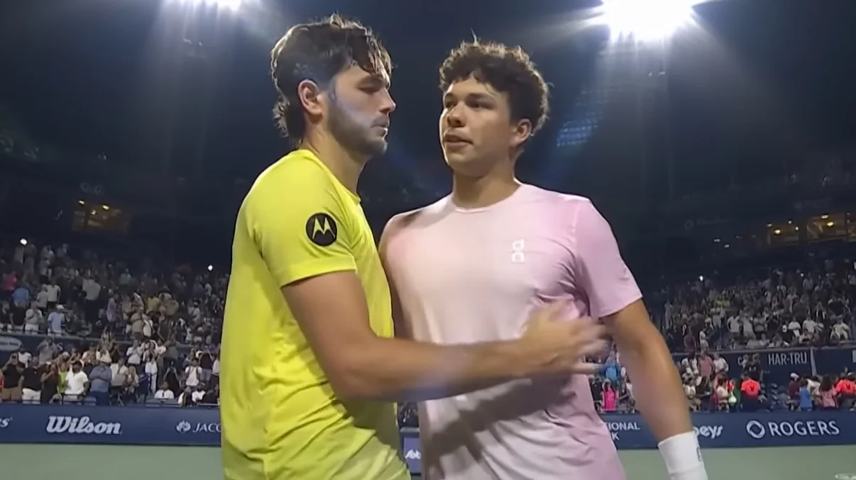 Фриц и Шелтон / Скрин