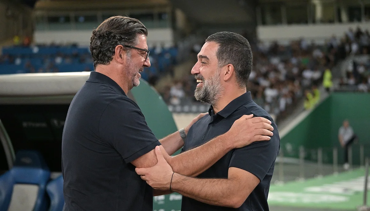 Руй Віторія та Арда Туран влаштували напружену дуель / Фото ФК Шахтар