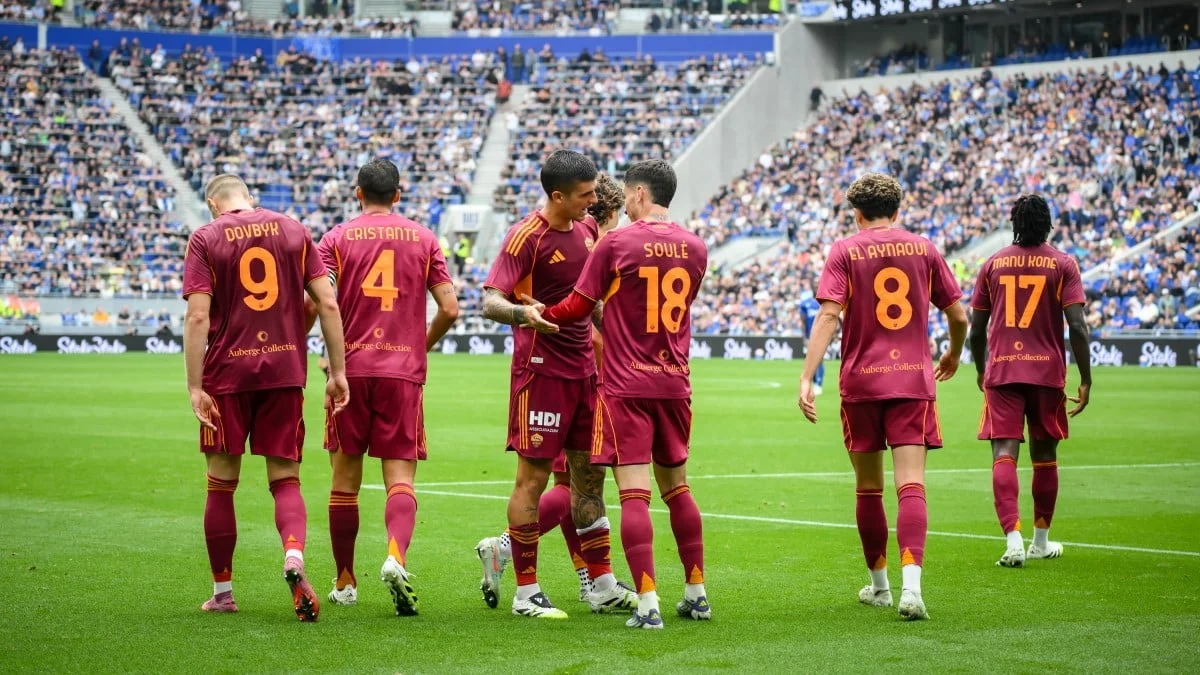 Гравці Роми / Photo by Fabio Rossi/AS Roma via Getty Images