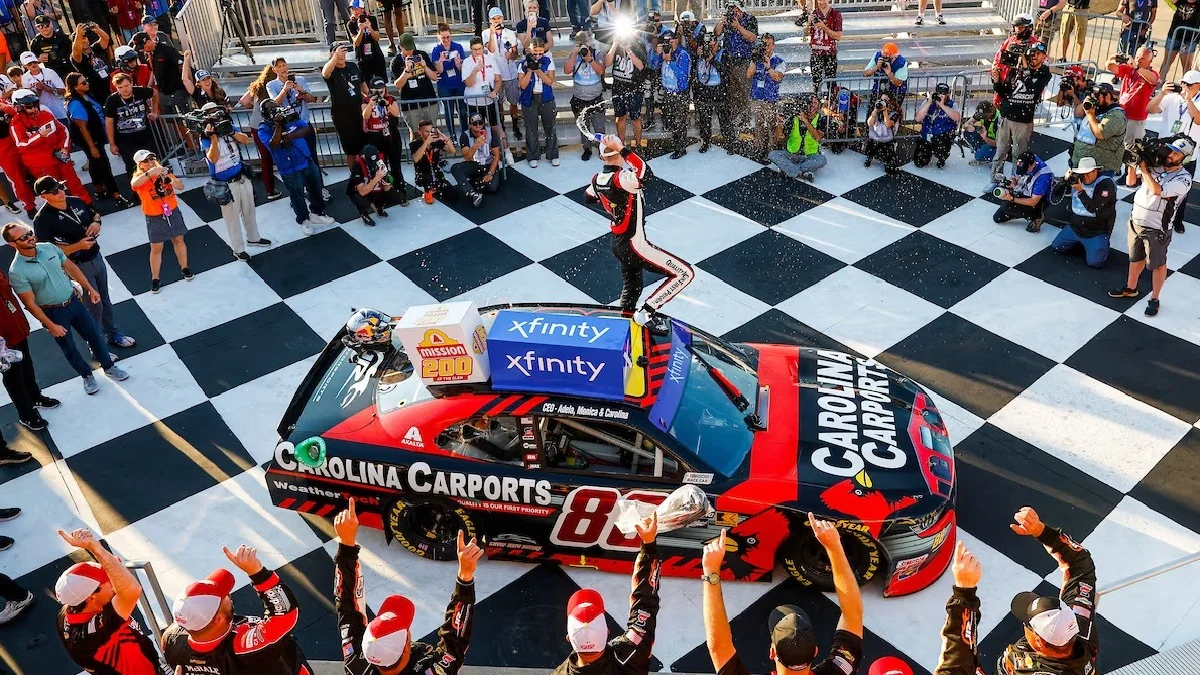 Конор Зіліш / Daylon Barr