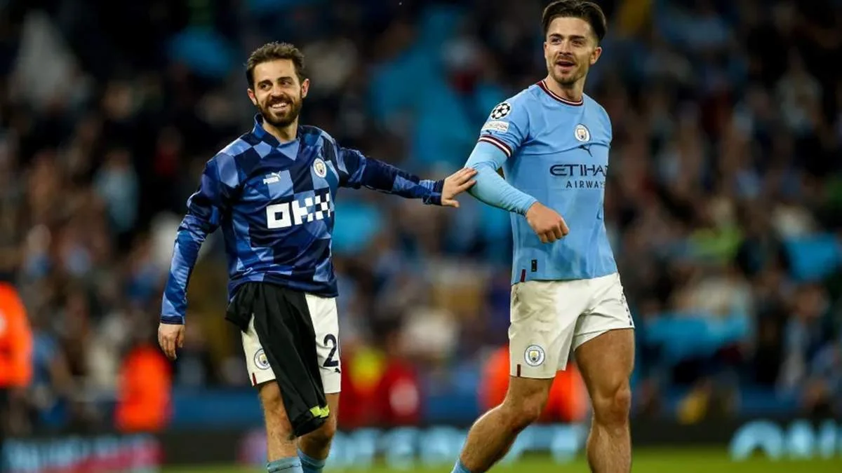 Бернарду Силва и Джек Грилиш / фото: EPA