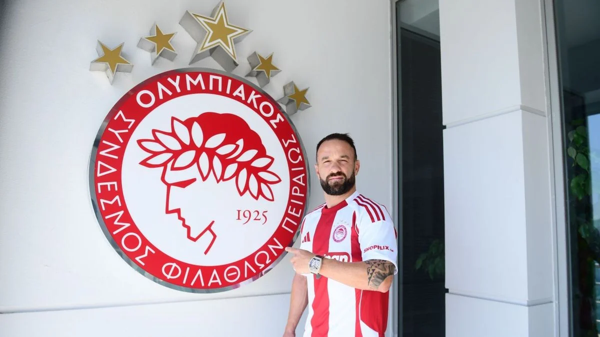 Матье Вальбуэна / Олимпиакос