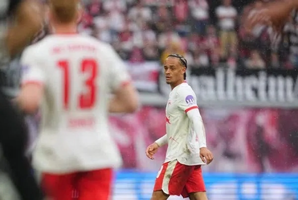 Хави Симонс / Pro Shots