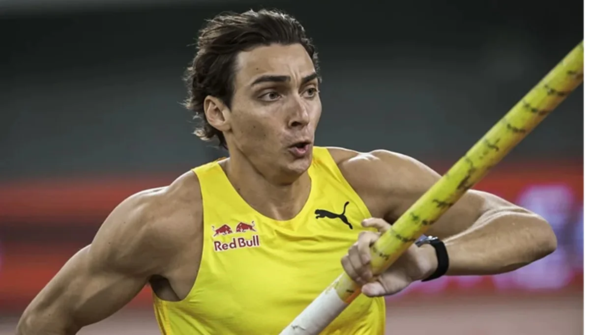 Арман "Мондо" Дюплантіс / фото: EFE/EPA/Alex Plavevski/Archivo