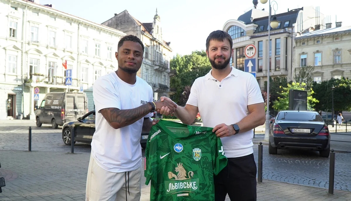 Дієго Паласіос (ліворуч) / фото: ФК Карпати