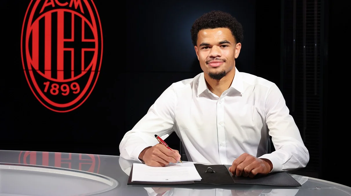 Закарі Атекаме / Photo by Sara Cavallini/AC Milan via Getty Images