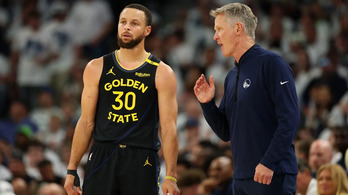 Стеф Каррі та Стів Керр / Getty Images