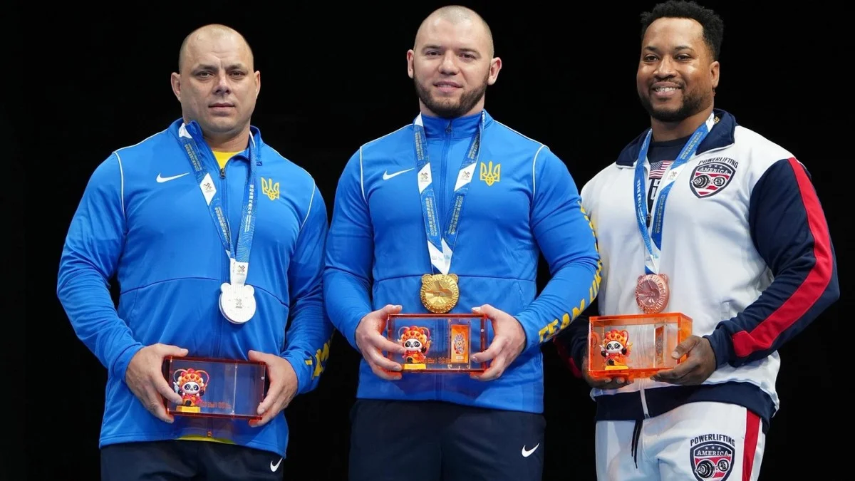 Тріумф збірної України з паверліфтингу / фото: Міністерство молоді та спорту