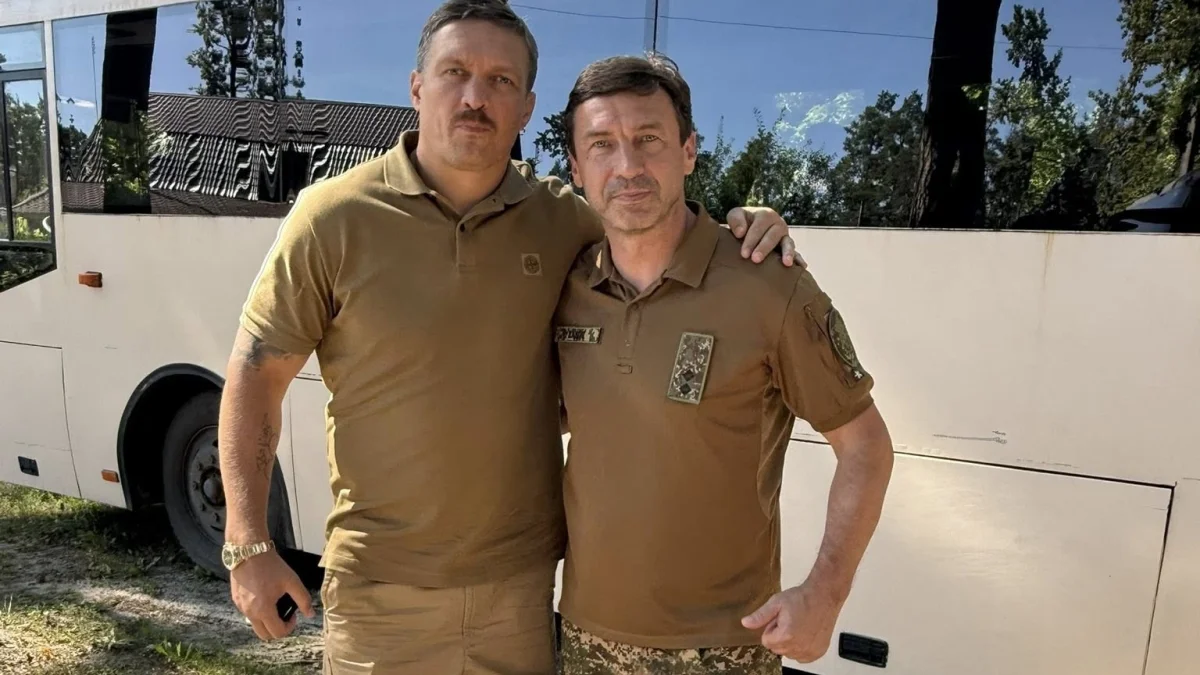 Александр Усик и Владислав Ващук / фото: facebook.com/vashchukvlad