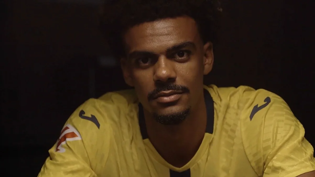 Ренату Вейга / скріншот 