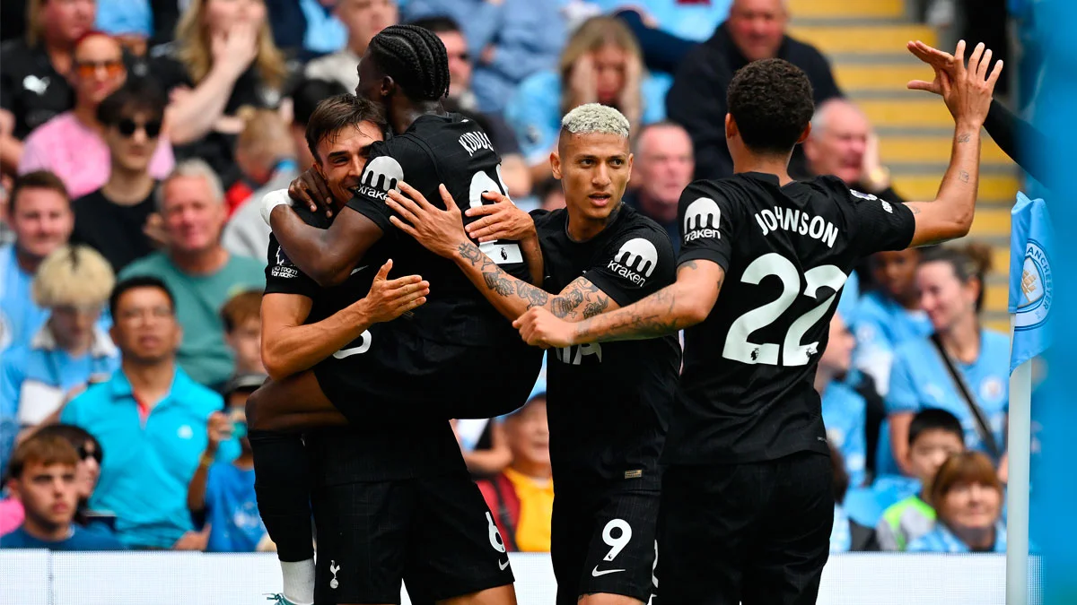 Фото к новости: Манчестер Сити проиграл Тоттенхэму в первой домашке сезона – "шпоры" снова установили рекорды на Этихаде