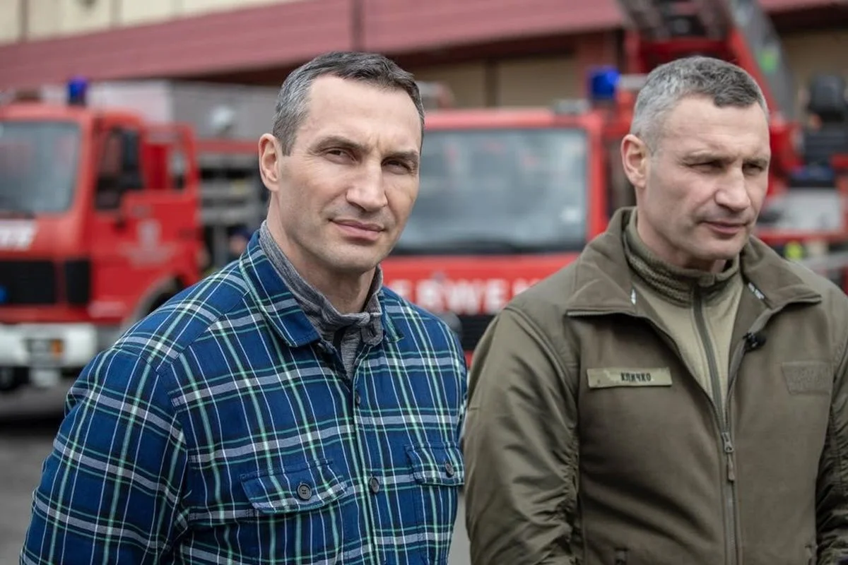 Віталій та Володимир Кличко / фото з соцмереж