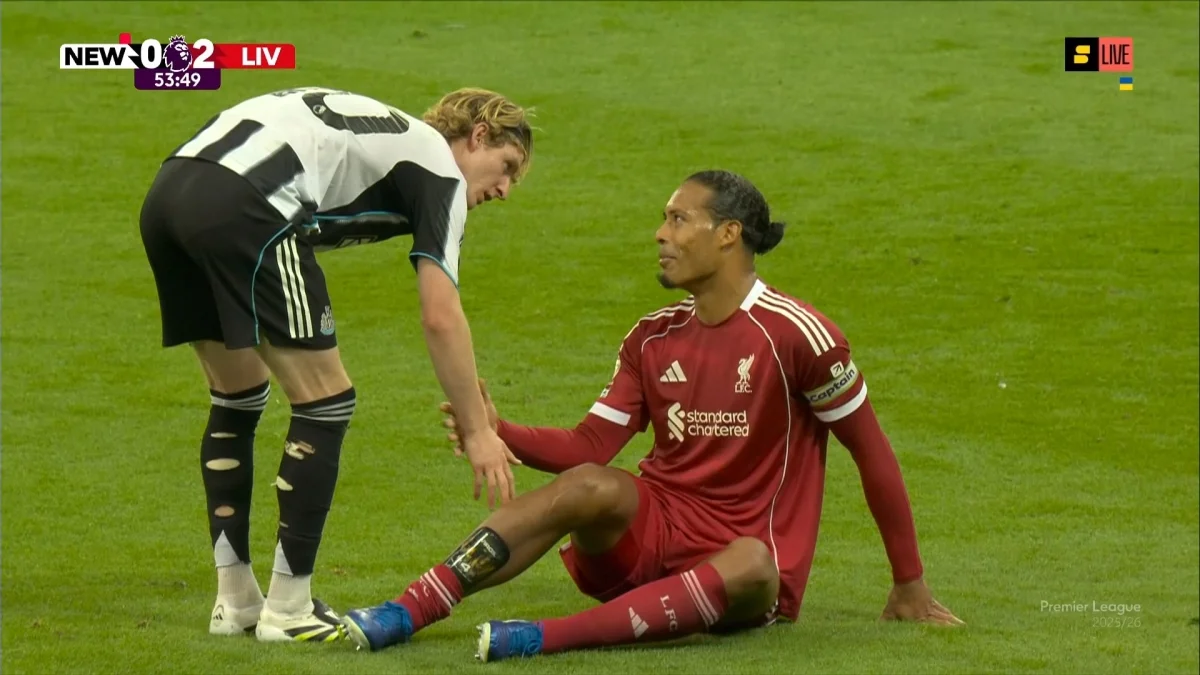 Ентоні Гордон і Вірджил ван Дейк / Скріншот