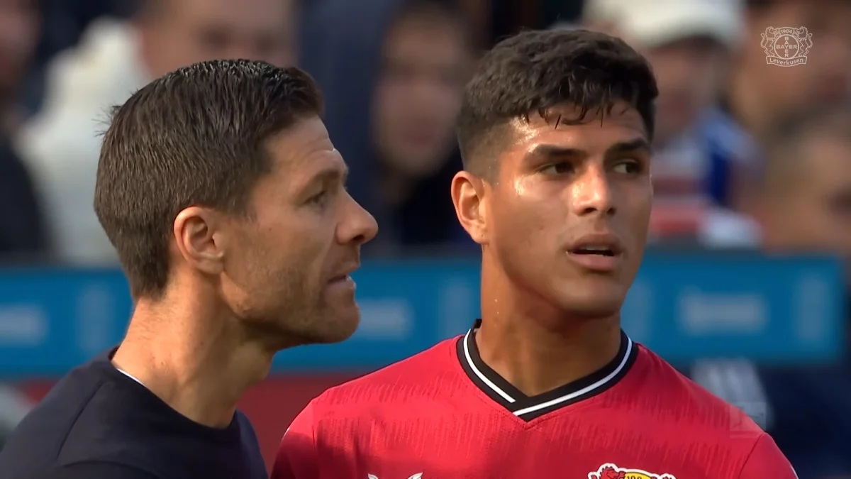 Хабі Алонсо та П'єро Інкап'є / Скріншот