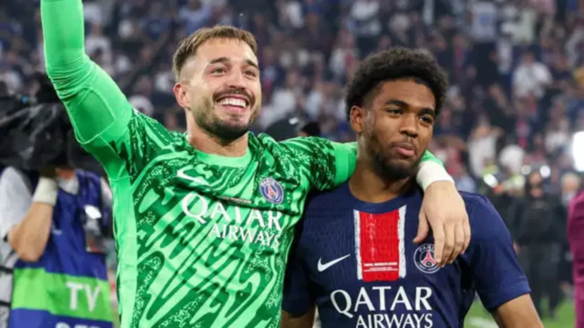 Арнау Тенас (зліва) / фото: Imago