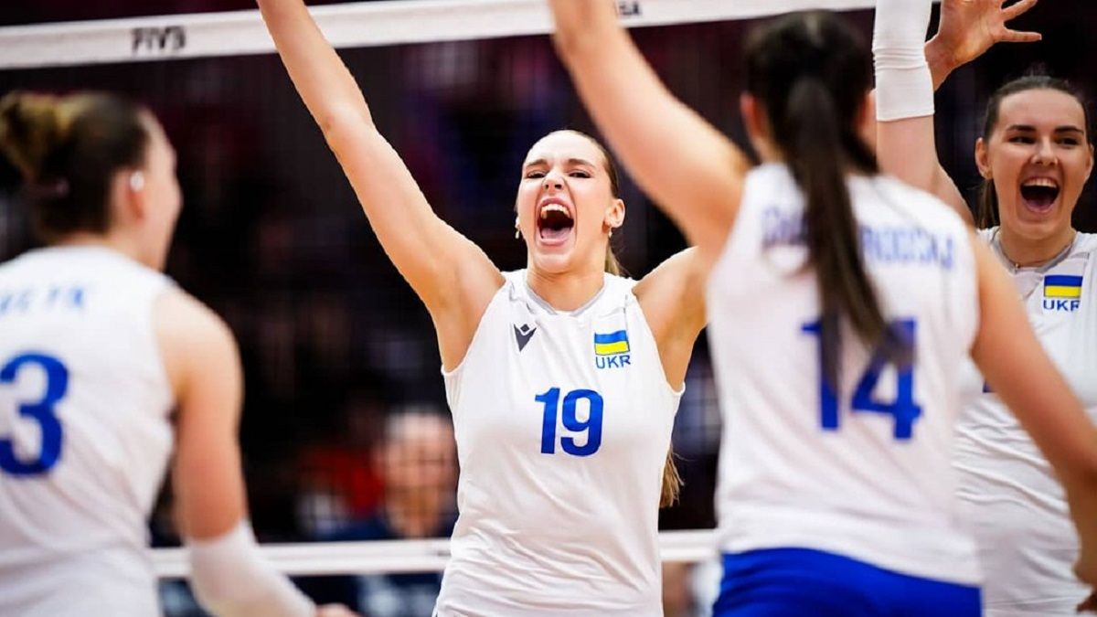 Жіноча збірна України з волейболу / FIVB