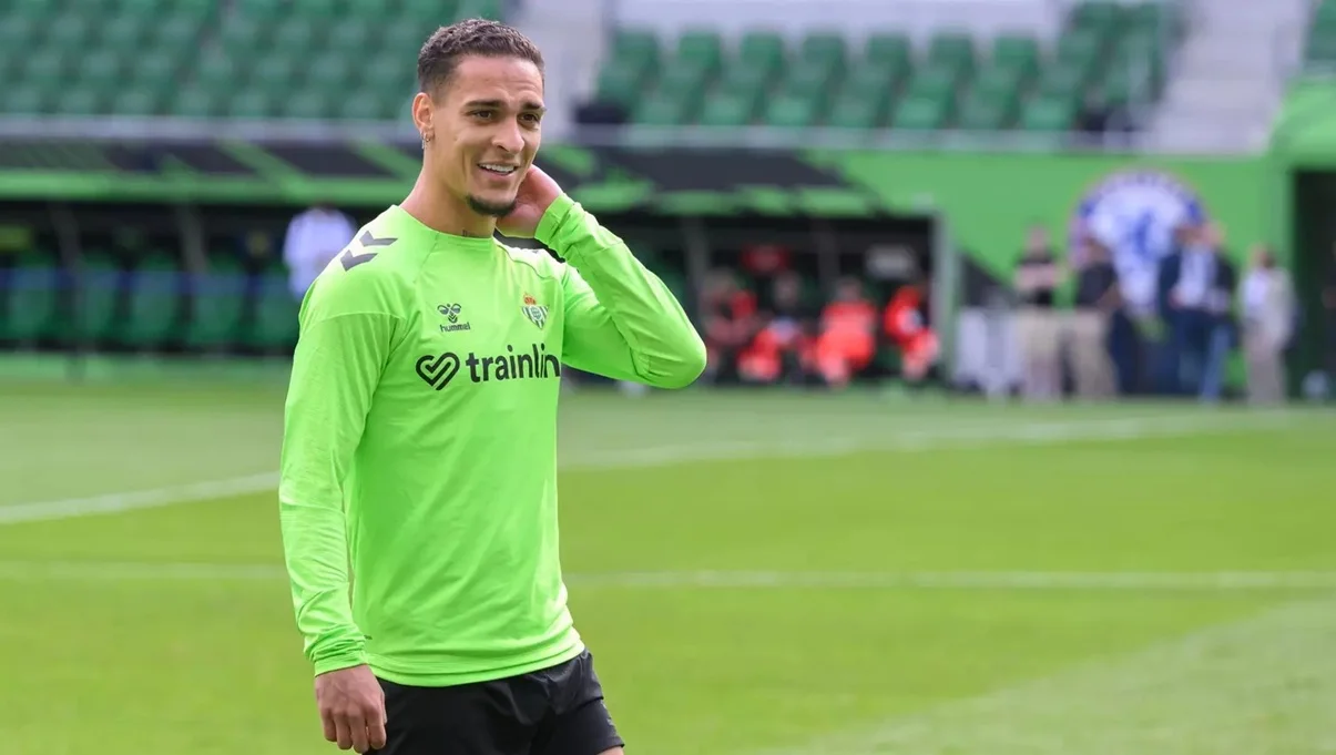 Антоні / фото: Jakub Kaczmarczyk / EFE