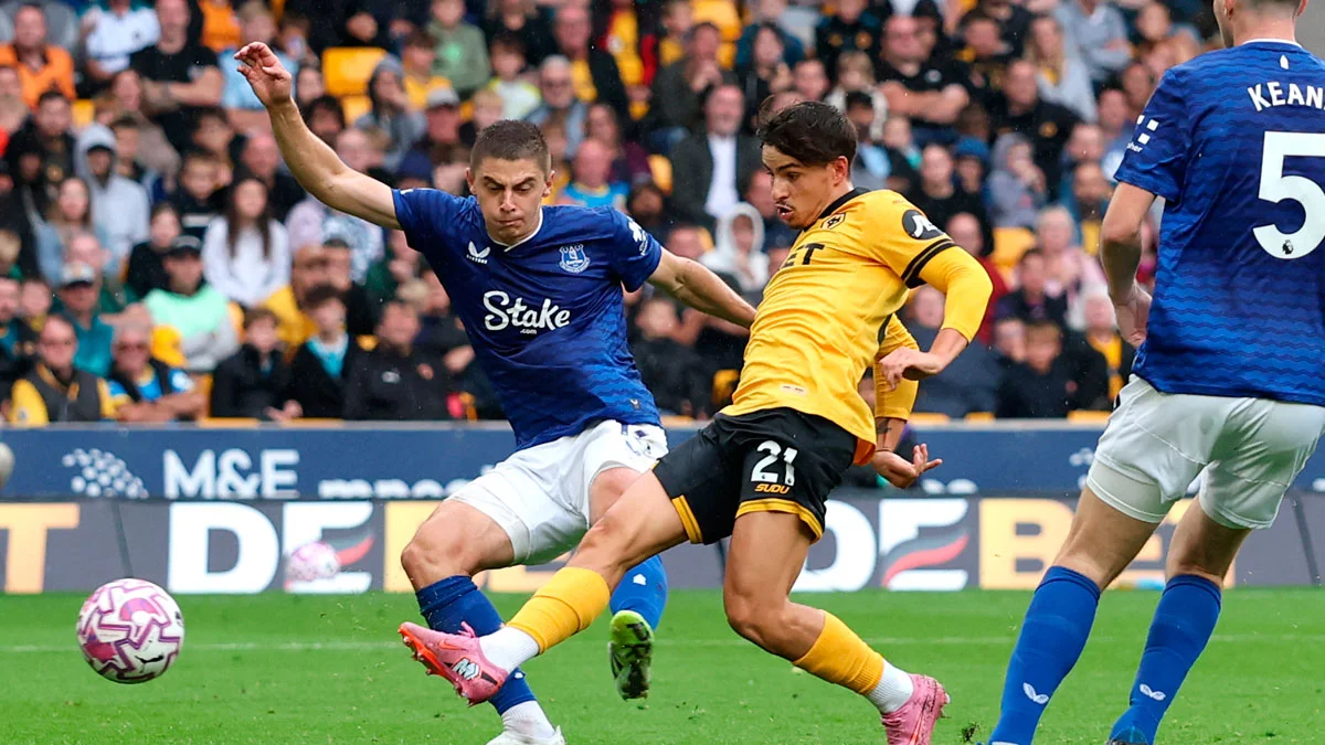 Віталій Миколенко перед другим голом Вулвз / Michael Steele/Getty Images