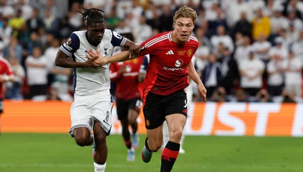 Расмус Хёйлунд / EFE