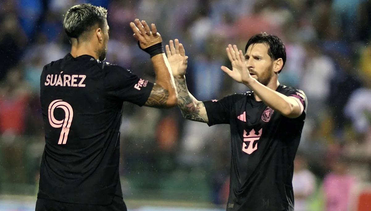 Луис Суарес и Лионель Месси / фото: Getty images