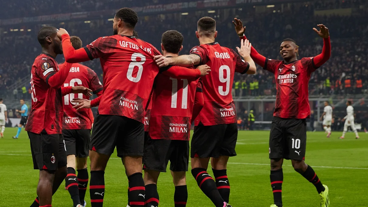 У Мілані дев'ятки більше немає / Photo by Francesco Scaccianoce/Getty Images