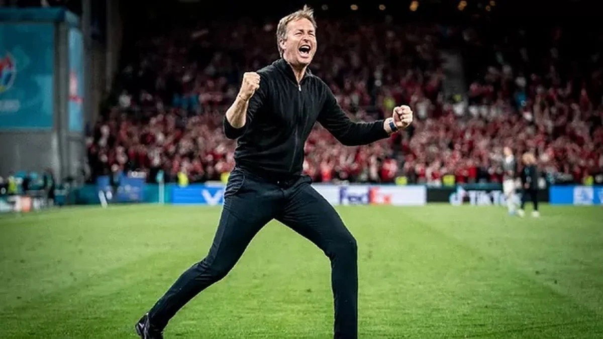 Каспер Юлманд / Marca