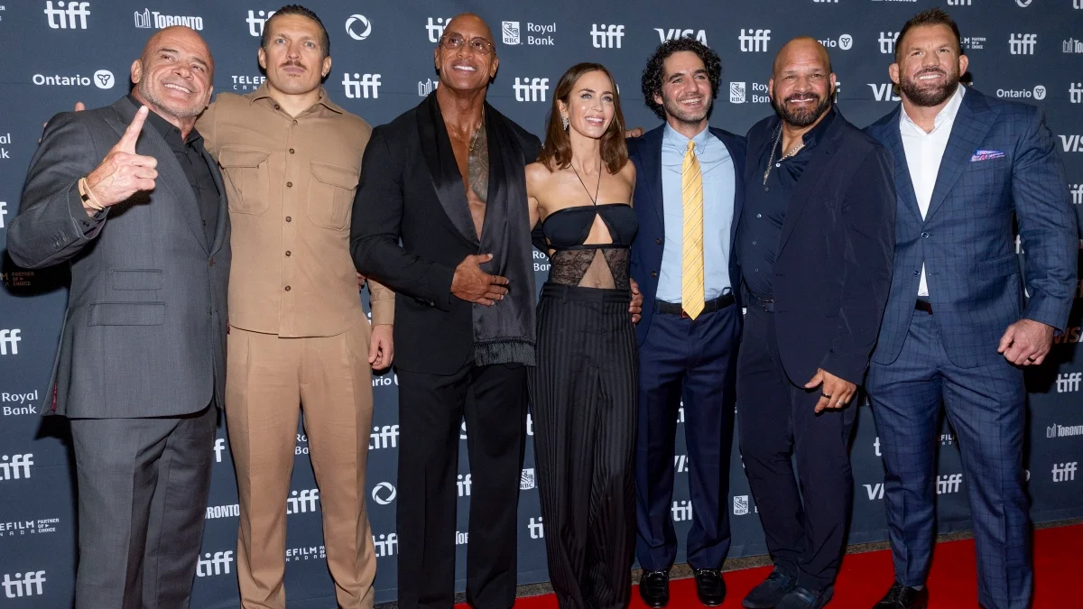 Александр Усик, Дуэйн Джонсон и другие актеры / Getty Images