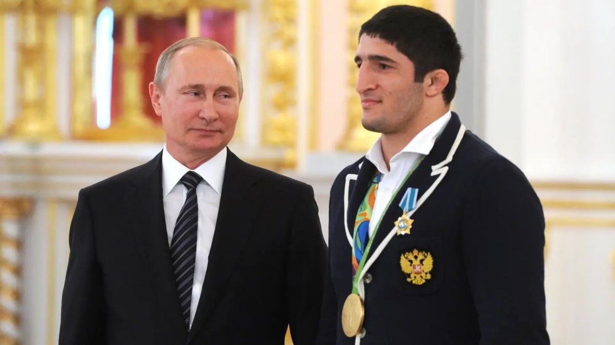 Владимир Путин и Абдулрашид Садулаев / Kremlin