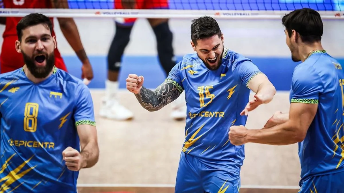Чоловіча збірна України з волейболу / FIVB