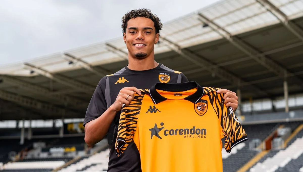 Жоао Мендес / Халл Сіті