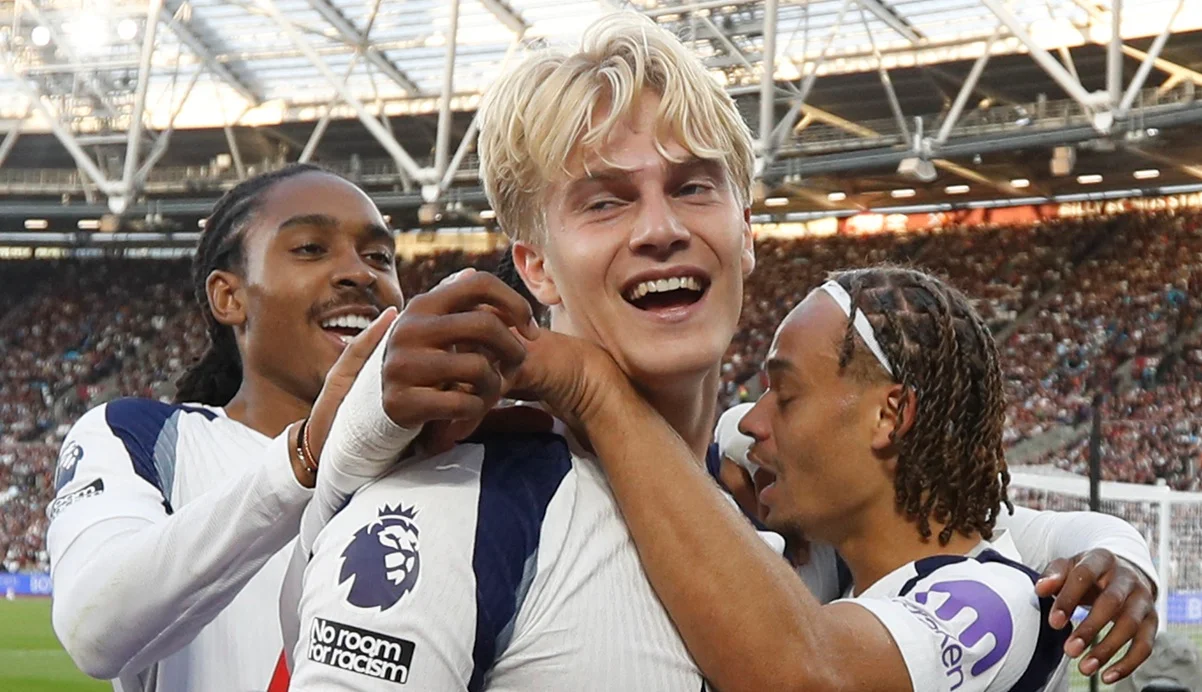 Вест Хэм – Тоттенхэм – отчет матча 13 09 2025 / фото: IAN KINGTON/AFP via Getty Images