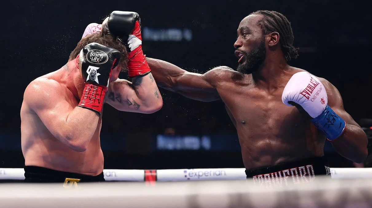 Сауль Канело Альварес и Теренс Кроуфорд / Photo by Sarah Stier/Getty Images for Netflix