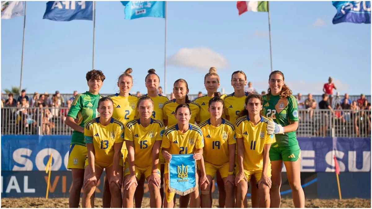 Жіноча збірна України з пляжного футболу / Фото: beachsoccer.org.ua