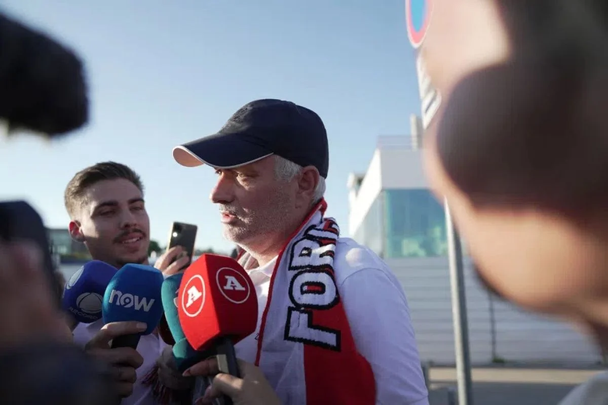 Жозе Моурінью / A Bola