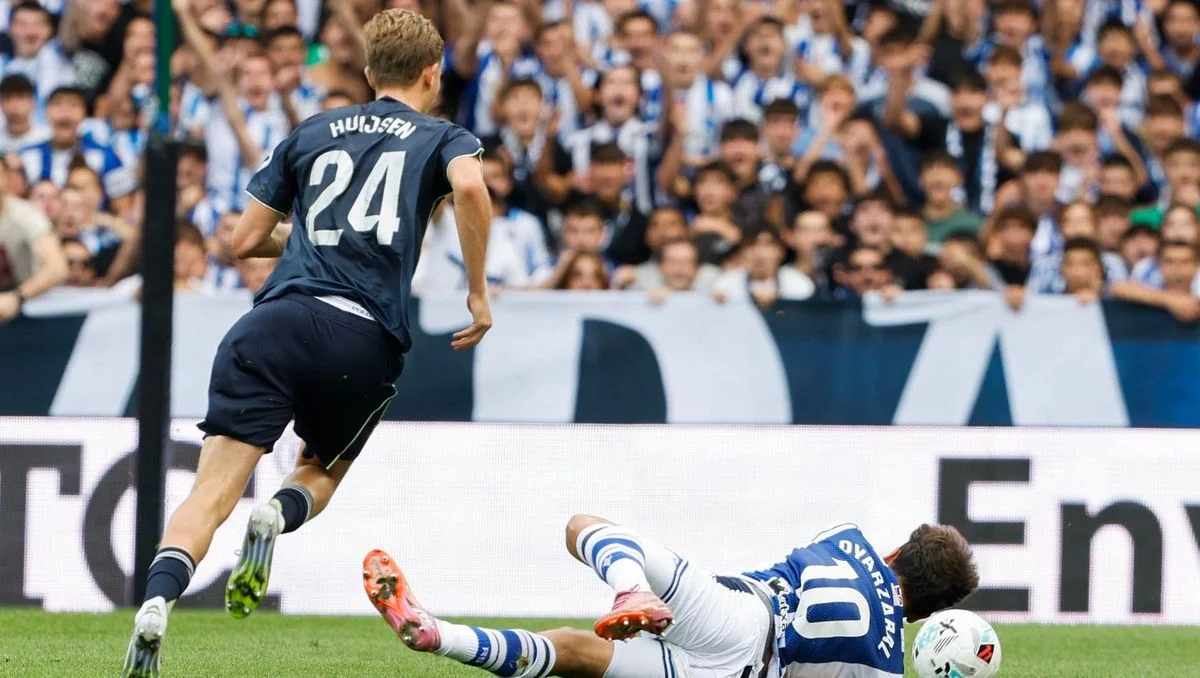 Дін Хьойсен / EFE